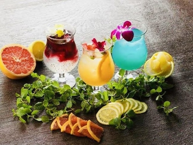 �}���S�c���[�J�t�F ���~�l��{�X�̎ʐ^1