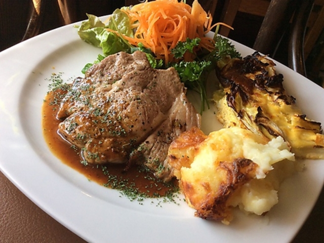 cafe AZUR �A�W���[���̎ʐ^1