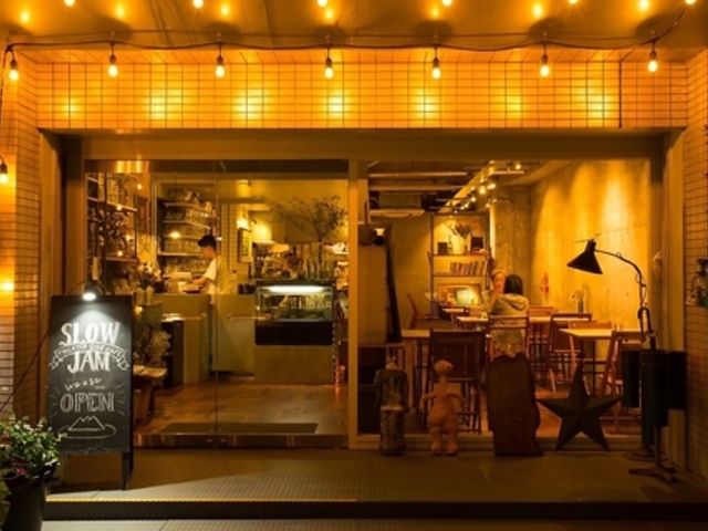 THEATER SIDE CAFE SLOW JAM VA^[TChJtF X[W̎ʐ^1