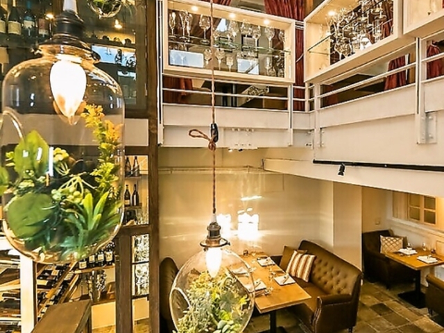 Salon de Patina T h peB[i̎ʐ^1