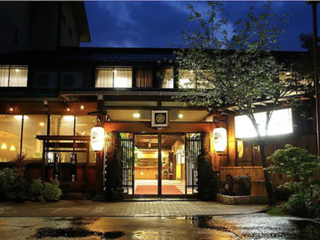 �Ε�������͂� ��ˍ��R����̗��ق̎ʐ^1