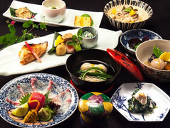 嵐山 熊彦の写真1