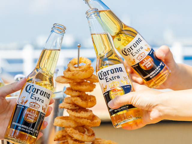 THE WHARF HOUSE YAMASHITA KOEN �U ���[�t�n�E�X ���}�V�^�R�E�G���̎ʐ^1