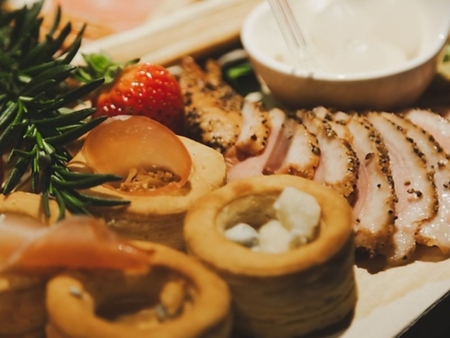 Hare Bare Burger �n���o���o�[�K�[�̎ʐ^1