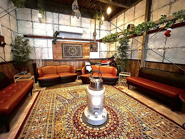 Shisha Cafe RAS ~c ANNEX̎ʐ^1