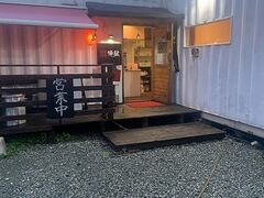 �F�{���[�����w�ʂ̎ʐ^1