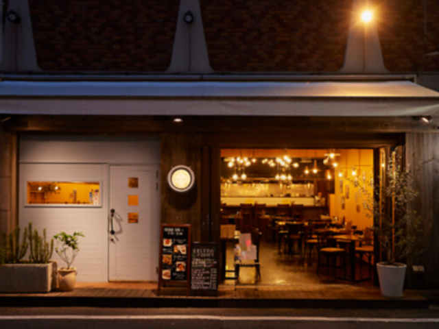 BISTRO COMFY rXg RtB̎ʐ^1