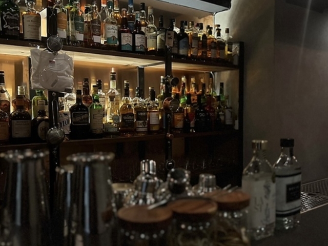 BAR AGLET �o�[�A�O���b�g�̎ʐ^1