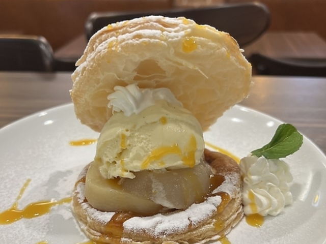 Terrace cafe&bar Picco �e���X�J�t�F�A���h�o�[�s�R�̎ʐ^1