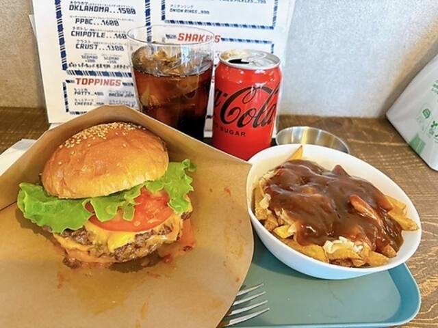 BURGER INDUSTRY ~RX̎ʐ^1