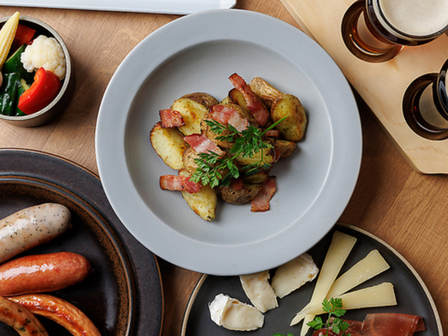 NEIGHBOUR Roast&Brew lCo[[XgAhu[̎ʐ^1