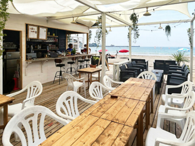 BEACH TUNE Zushi r[``[YV̎ʐ^1