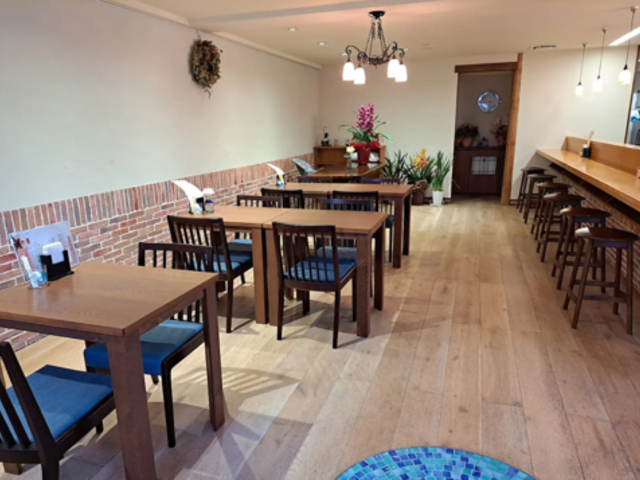 Cafe KAZ �J�t�F�J�Y�̎ʐ^1