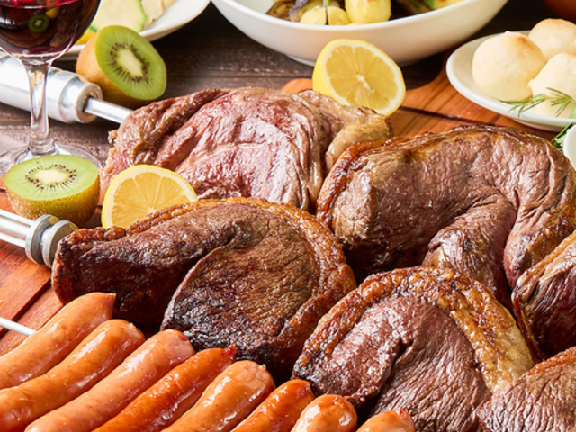 The Churrasco UVXR _ˎO{̎ʐ^1