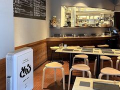 炭火焼鳥とりるの写真1