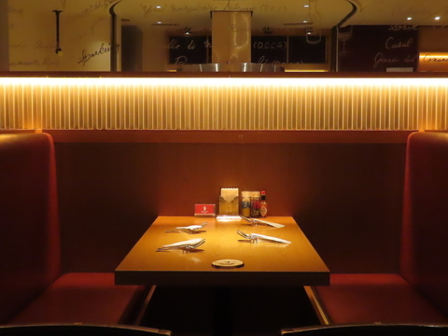 �C�^���A�����j�R���X�s�U�n�E�X �݂ȂƂ݂炢 �n�ԓ��̎ʐ^1