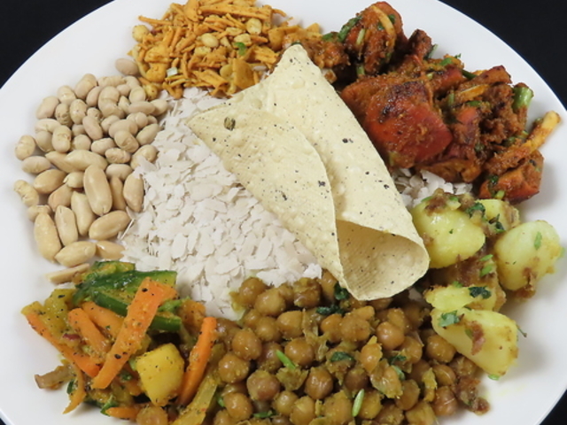 �{�E�_���X�g���� Boudha Restaurant ���r�̎ʐ^1