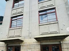 CAFE BASHO 1922 �ɉ���鉺���{�X�̎ʐ^1