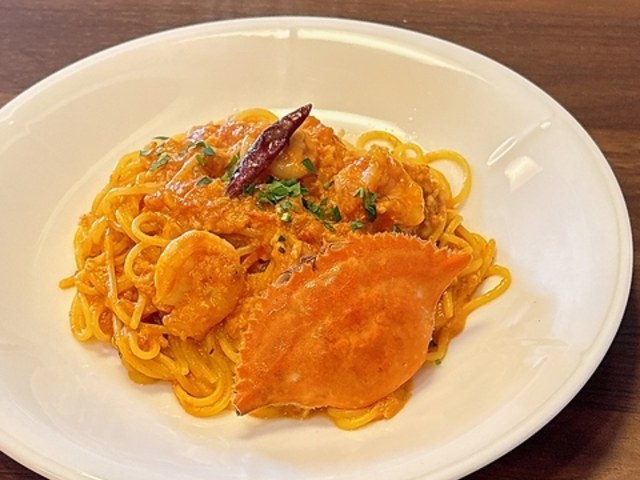 ��O�r�X�g��Ken �Y�Γ��Ɛ��p�X�^�̎��ꁕ�H���̎ʐ^1