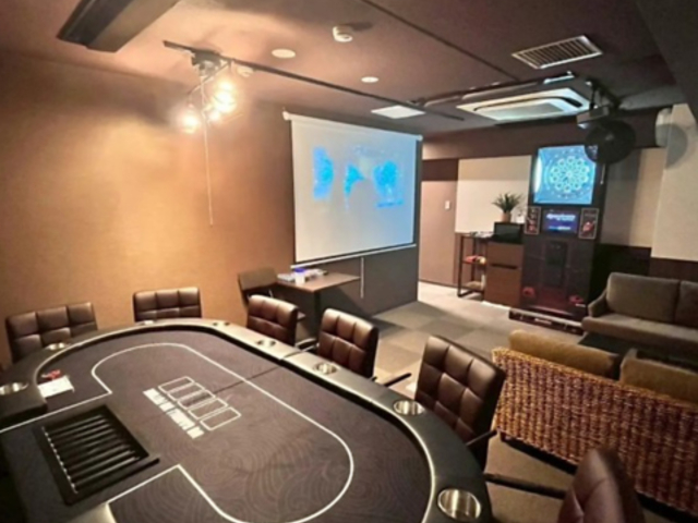 Family Pot �t�@�~���[�|�b�g ���l���ؒ��֓��X�̎ʐ^1