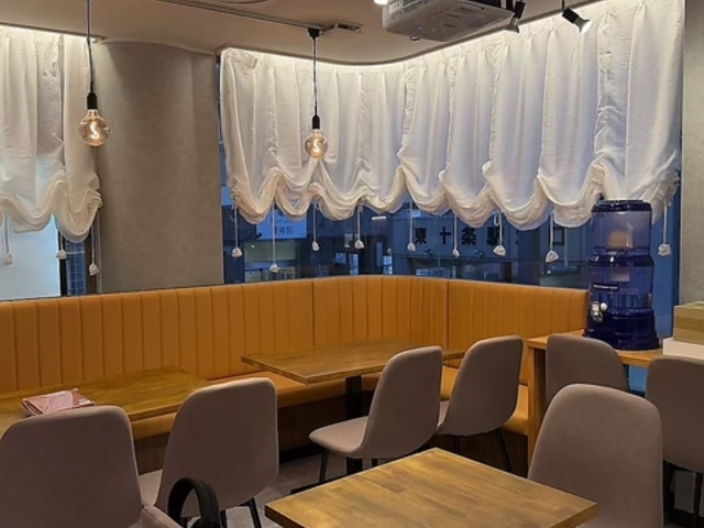 KOMICHI Cafe&Bar �R�~�`�̎ʐ^1