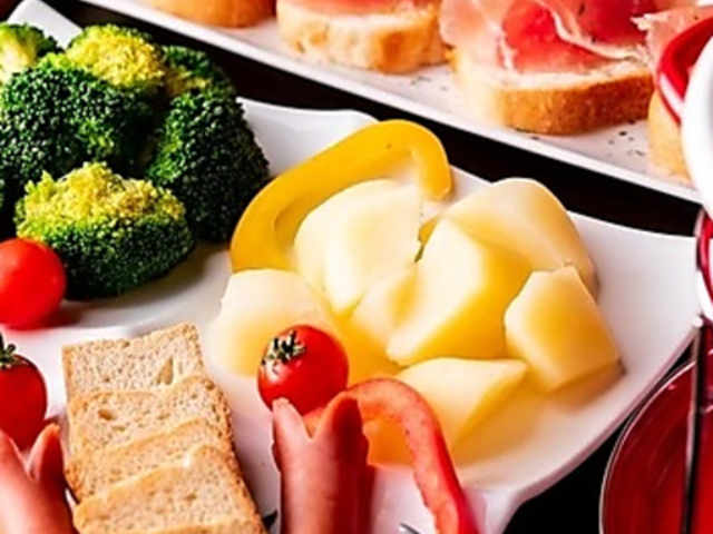 SPICE&MEAT CROWN �N���E���̎ʐ^1