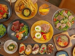 バル酒場 PIACERE ピアチェーレの写真1