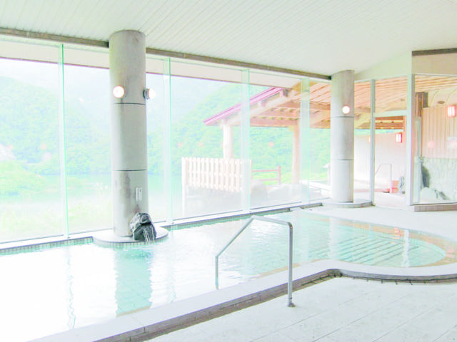 ��v�s���ӂꂠ������Z���^�[��`�y