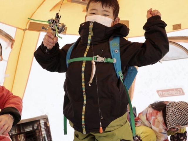 �T�z����_���J�T�M�ނ�_�T�z���΃��J�T�M�ނ�