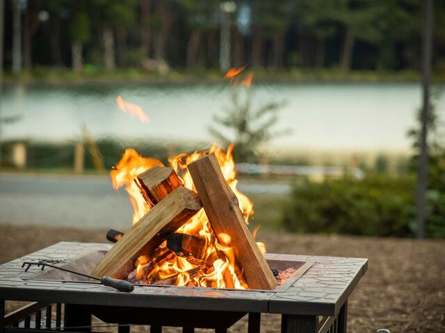 �A���v�XBASE