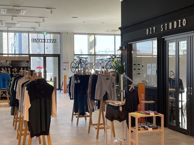 �̌��^�T�C�N���X�e�[�V�������J�t�F���X�g�����@BLOCK�S�V