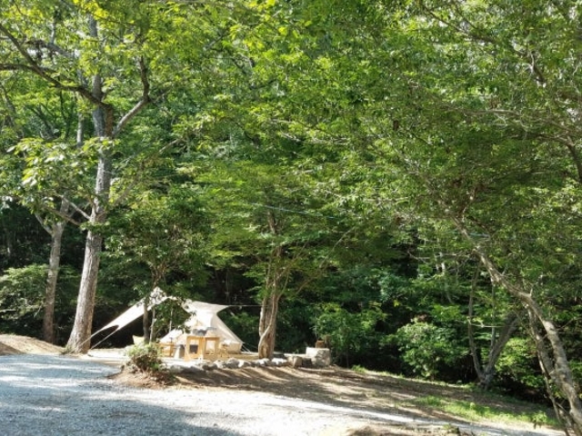 OutdoorFun�L�����v�t�B�[���h�@