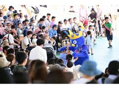 ���������ː��@�t�̑��}�R�t�F�X�e�B�o���̎ʐ^1