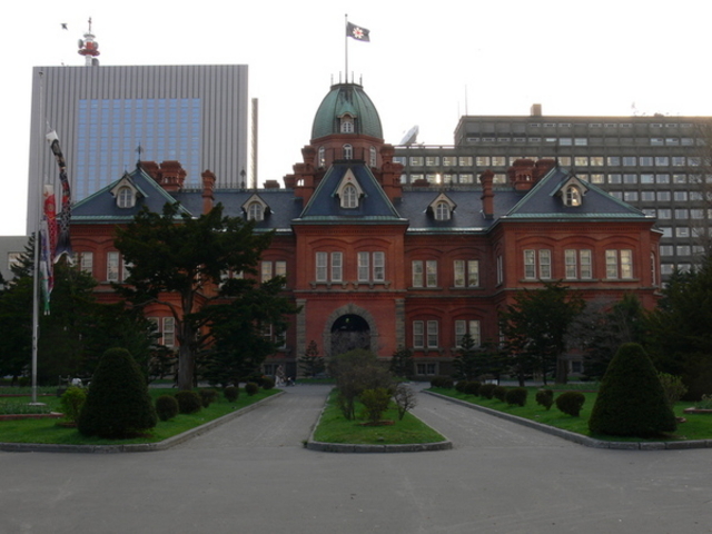 �k�C�������{����(�Ԃ�񂪒���)