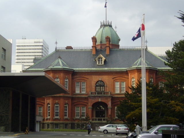 �k�C�������{����(�Ԃ�񂪒���)