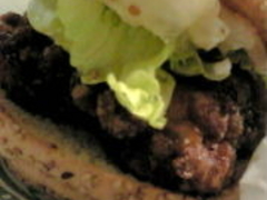 ݂̂̃bL[sG@xCGA{Xւ̓eʐ^1