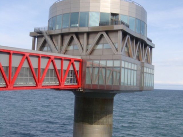 �X�C�W�]���I�z�[�c�N�^���[