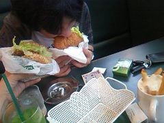 ۂ񂳂̃bL[sG@xCGA{Xւ̓eʐ^1