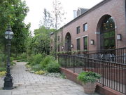 ЂȂ̃LlrArbW̓eʐ^1