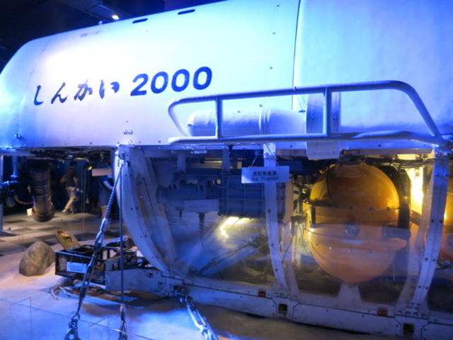 �V�]�m��������