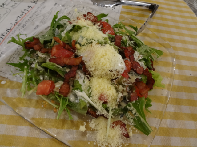 こちらはメニューにないサラダなのですが、材料さえあれば作っていただけるようです。何ともサービス旺盛!_イタリアン チルコ CIRCO