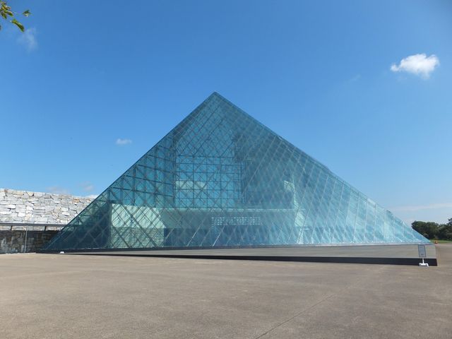 ���ɂ̓M�������[��x�e�X�y�[�X������܂�_���G��������