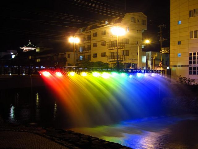 ߂̑싴ł̓C{[V[ƂCxgsĂB_C