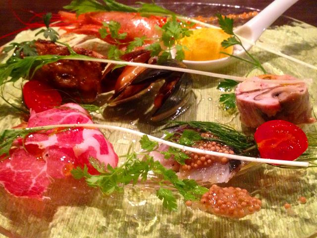 {[Ղ̑O؂ɂт肵Ă܂܂B_Lgp