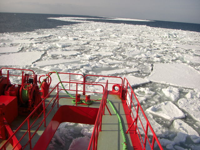 ���V�Ŗ�ʍ`���痬�X������čs���Ă�̂ŗ��X�D�K�����R�������X�̕Y���Ă���Ƃ���܂ōs���Ă��ꂽ�B_�I�z�[�c�N�C�̗��X