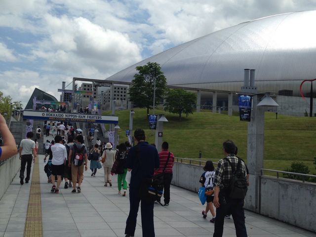 Zw̒ւ̗AԂɗ]TĂЁI_anEXv~Xgh[