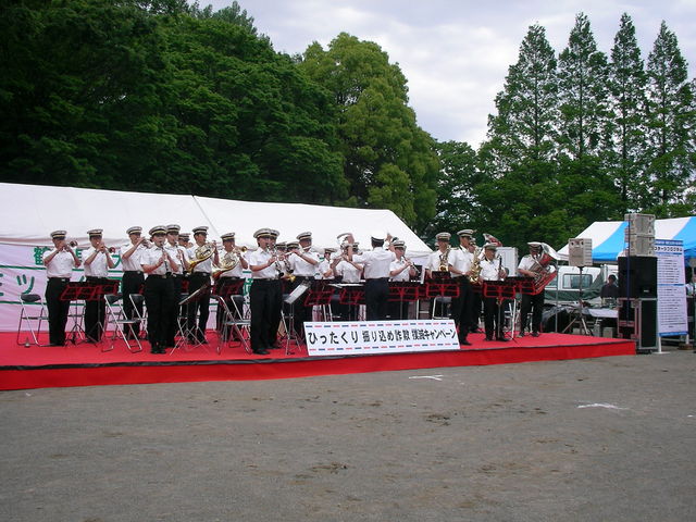 ���̓��͉��y�������t���Ă܂���_�O�c�r����