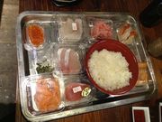 ĂĂV傳̓̉w@ȃZ^[̓eʐ^2