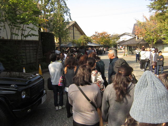 ���ԏ�i�M���Ƃ̋��L�j_���z�{��