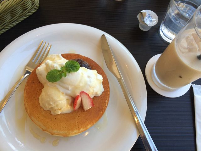 ���������񂳂�̑㊯�R �p���P�[�L �J�t�F �N���[�o�[�Y Clover's�̓��e�ʐ^1